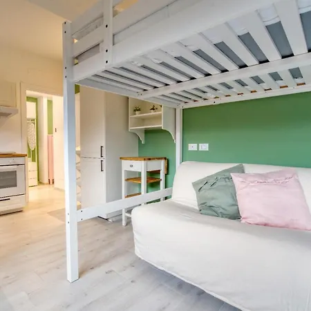 Suzzani 273 Apartment *