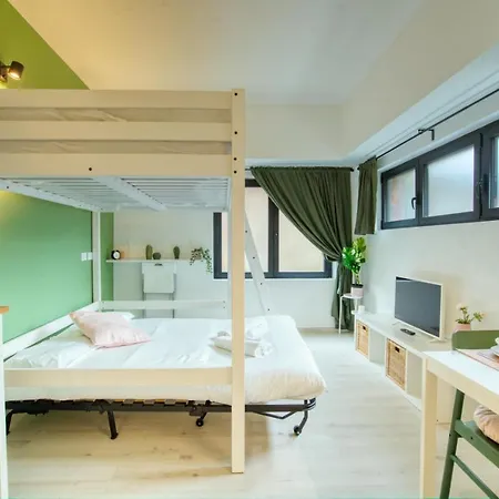 Suzzani 273 Apartment *