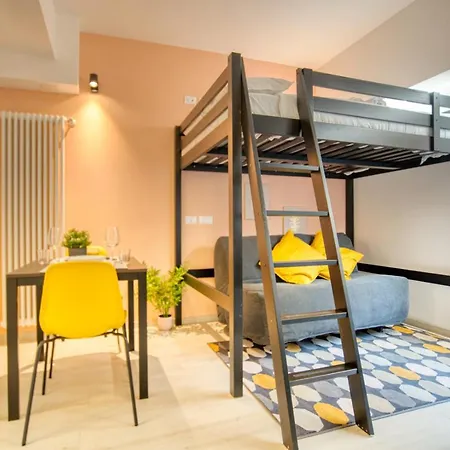 Apartment Suzzani 273 Milan