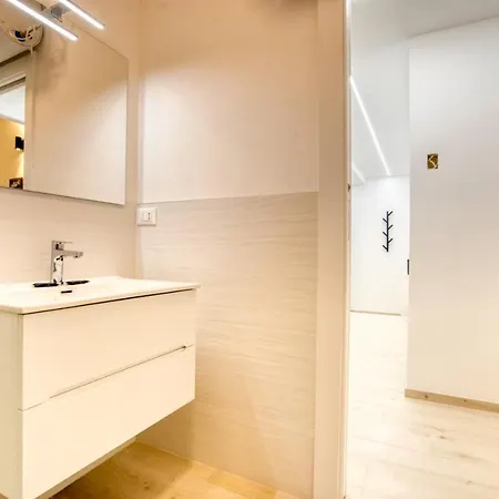 Suzzani 273 Apartment Milan