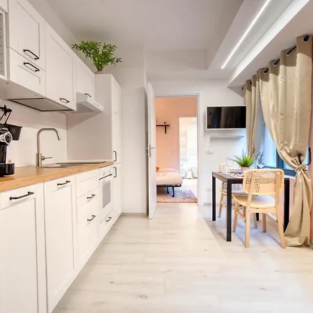 Apartment Suzzani 273 Milan