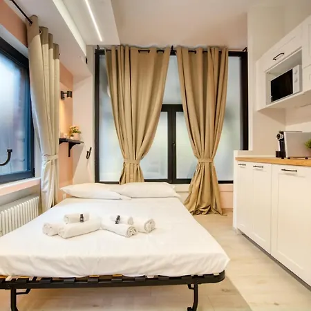 Apartment Suzzani 273 *