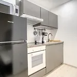 Suzzani 273 Отель