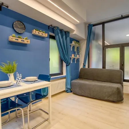 Suzzani 273 Apartment Mailand