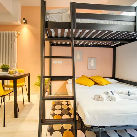 Apartment Suzzani 273 Mailand