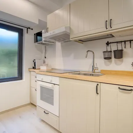 Apartament Suzzani 273 Mediolan
