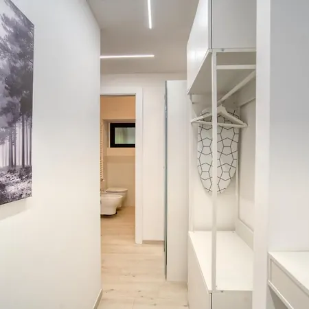 Apartament Suzzani 273 *